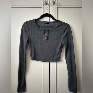 shein cropped long sleeve, color charcoal gray, size xs